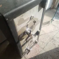 دوطبقه گاوصندوق