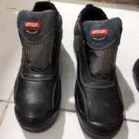 کفش ایمنی  یحیی. بادوام|کیف، کفش، کمربند|فردیس, شهرک ۱۱۰|دیوار