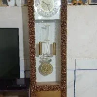 بوفه و ساعت تمیز و در حد نو