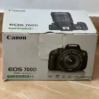 دوربین ، D700 باتمام وسیله ها فروش است