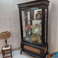 بوفه آینه ای ومیز جلو مبلی ومیز تلفن و لوستر فروشی