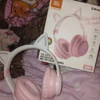 هدفون صورتی