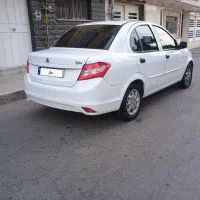 ساینا مدل۹۸ بدون رنگ شاسی پلمپ|خودرو سواری و وانت|شاهین‌شهر, گزبرخوار|دیوار