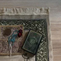 پذیرش نماز و روزه قضا برا اموات توسط طلبه