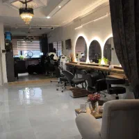 اجاره لاین رنگ و لایت -کراتین  -بافت مو و اکستنشن.