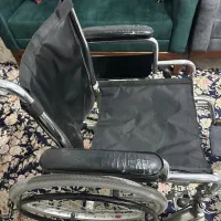 ویلچر وواکروعصا