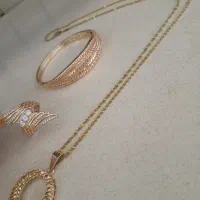 سرویس رنگ ثابت یک بار استفاده شده. 400