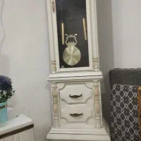 ساعت ایستاده و ساعت دیواری