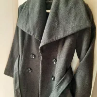 پالتو فوتر ذغالی|لباس|ساری, |دیوار