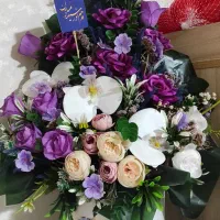 سبد گل مصنوعی