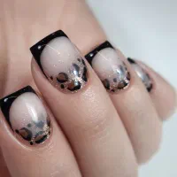 تخفیف خدمات ناخن به صورت حرفه ای