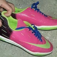 کفش ورزشی آسیکس