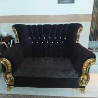 مبل راحتی قهوه ای