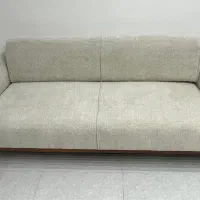 مبل تک ۴ نفره