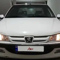 یک دستگاه خودرو پژو پارس مدل ۸۸