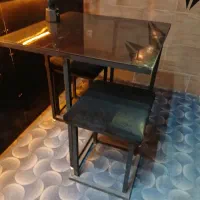 میز و صندلی