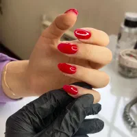 کاشت و ترمیم ناخن ازادگان