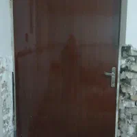 درب ورودی اپارتمان