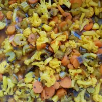 ترشیجات خانگی و خیارشور خانگی