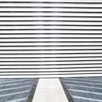 تعمیر و نصب انواع درب کرکره ای وانواع شیشه سکوریت|خدمات پیشه و مهارت|زاهدان, |دیوار