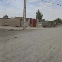 زمین چهار دیوار شده در هوشک