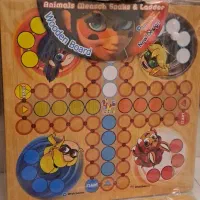 منچ و ماروپله چوبی دختر کفشدوزکی