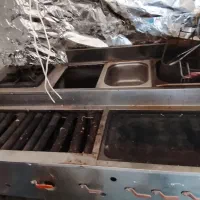 فر ساندویچ و کباب شش کاره
