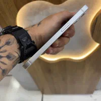 Iphone / آیفون ۱۳ نرمال ۱۲۸ گیگ باتری ۸۶ درصد|موبایل|اصفهان, احمدآباد|دیوار
