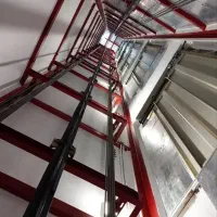 نصاب آسانسور ،آهن کشی ،ریل،درب و مکانیکی