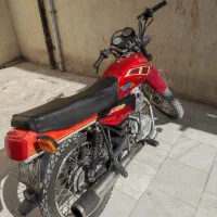 موتور سیکلت نیم ترل