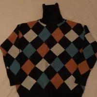 بافت پشمی یقه اسکی