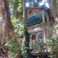 540-متر-زمین-دوکله-بنای-خاص-مشابه-کاخ-نیاوران
