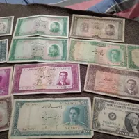 فروش‌تعدادی‌سکه‌‌نقره‌واسکناس‌قدیمی‌کراواتی