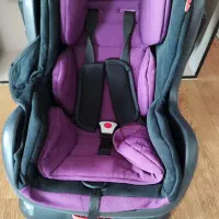 صندلی ماشین در حد نو