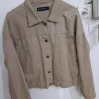 کت دخترانه|لباس|شهریار, کهنز|دیوار