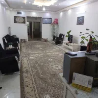 آپارتمان طبقه اول پارکینگ اختصاصی وکالتی خاکستری