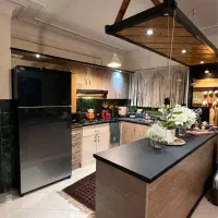 ۷۰ متر/۲ خواب/چهار راه گلسار/جنب کنتاکی