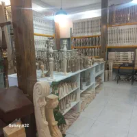 فروشنده خانم