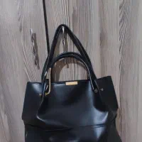 کیف|کیف، کفش، کمربند|چهارباغ, |دیوار