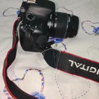 دوربین کنون ۵۵۰دی|دوربین عکاسی و فیلمبرداری|شهرکرد, |دیوار