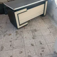 فروش گاوصندوق و میز مدیریت و ۲ عدد پرچم تبلیغات|دفتر کار|شهریار, شهریار|دیوار