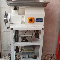 چرخ گوشت صنعتی الکتروکار 32 تسمه ای سالم چرخگوشت