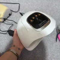 دستگاه‌‌ ناخن کاری