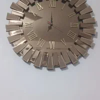 ساعت دیواری