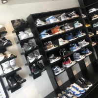 کتونی پارک وی