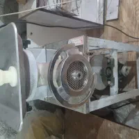چرخ گوشت صنعتی تسمه ای