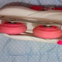 اسکیت تقریبا نو با وسایل کمکی|دوچرخه، اسکیت، اسکوتر|بندر دیر, |دیوار