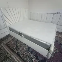 ست تخت دو نفره و میز|تخت و سرویس خواب|خمینی‌شهر, |دیوار