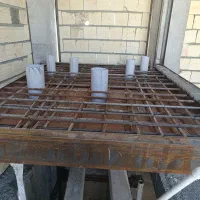 نیازمند شاگرد اسانسور