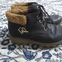 کفش نیم بوت خز دار|کیف، کفش، کمربند|شوشتر, |دیوار